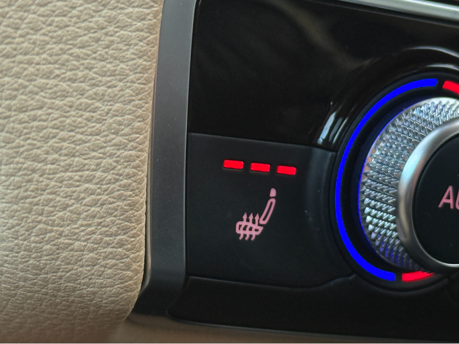 2013 Audi A3 - image 10