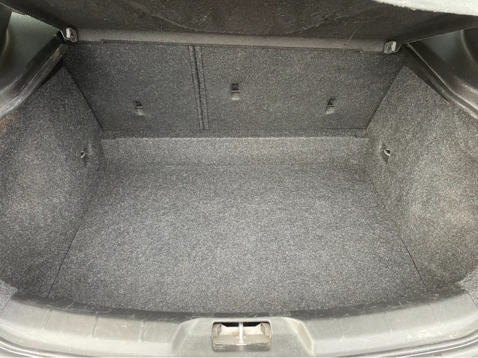 2014 Volvo V40 D2 SE 5DR €8,250