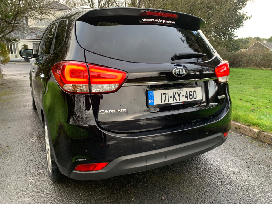 2017 Kia Carens OR RONDO PLATINUM PE 5DR €11,995