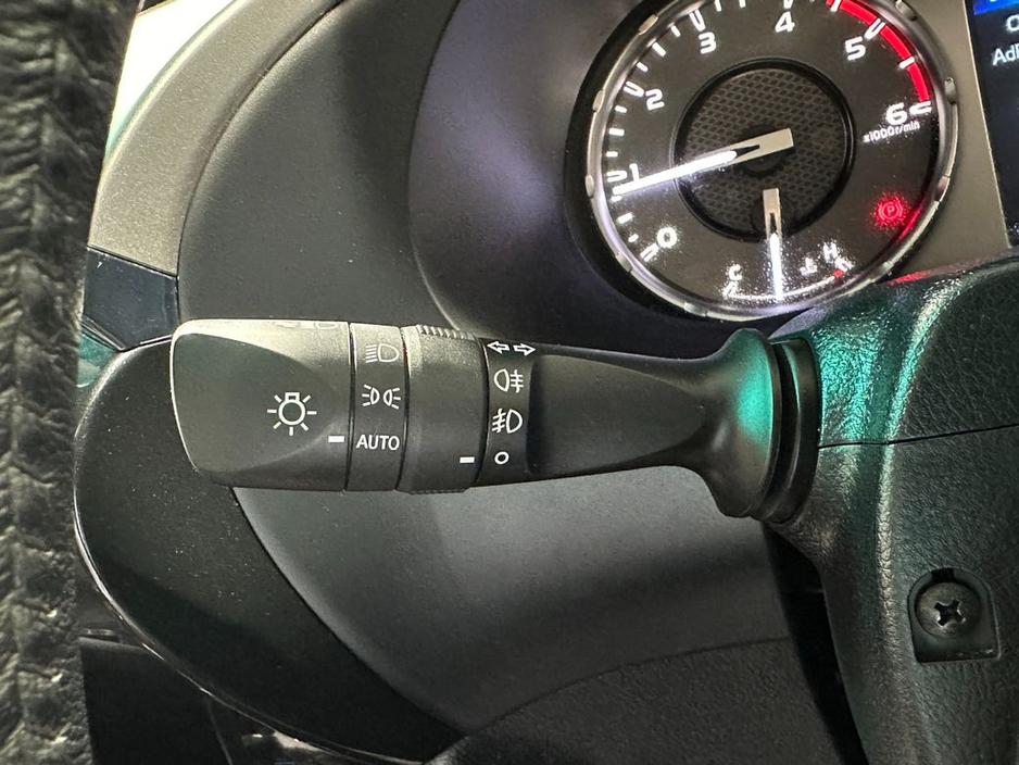 2022 Toyota Hilux Invincible 2.4 D4D Auto Double Cab €36,800