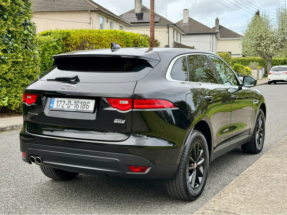 2017 Jaguar F-Pace - image 8