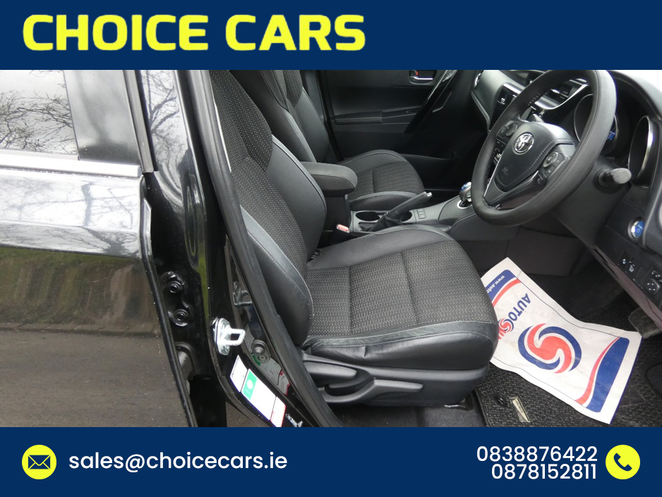 2016 Toyota Auris - image 7