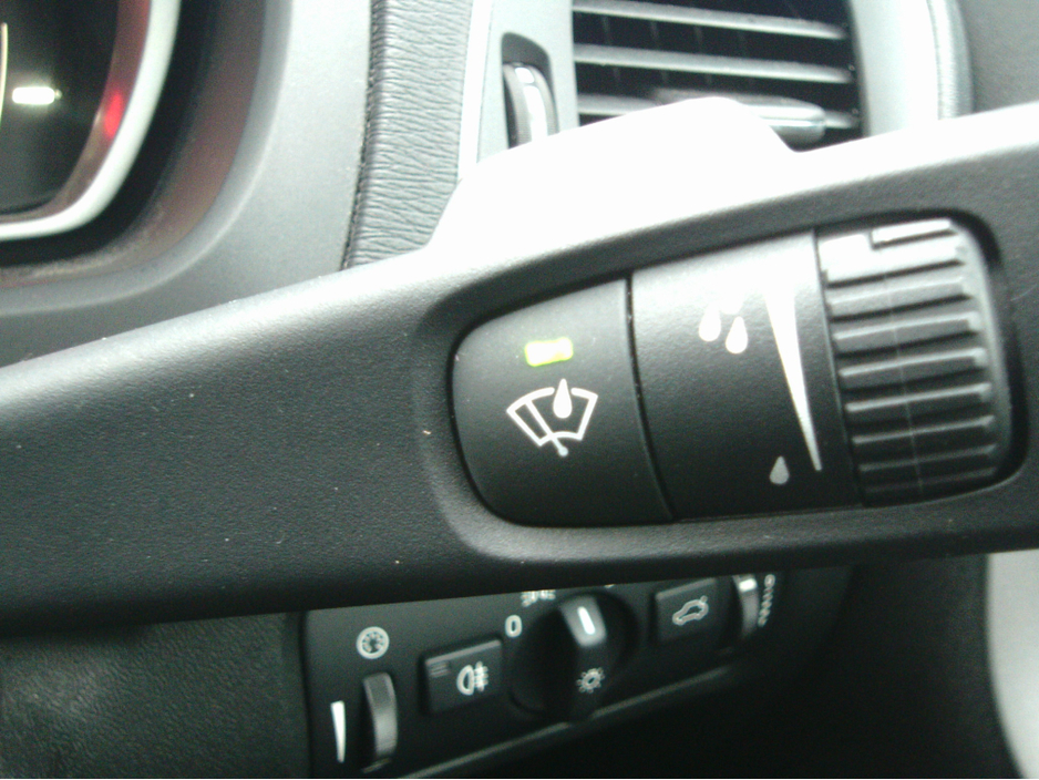 2015 Volvo V40 1.6 D2 SE ** FSH (Volvo ) ** 1 Owner  ** €11,745