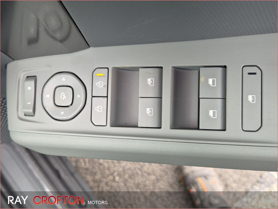 2026 Kia EV3 - image 20