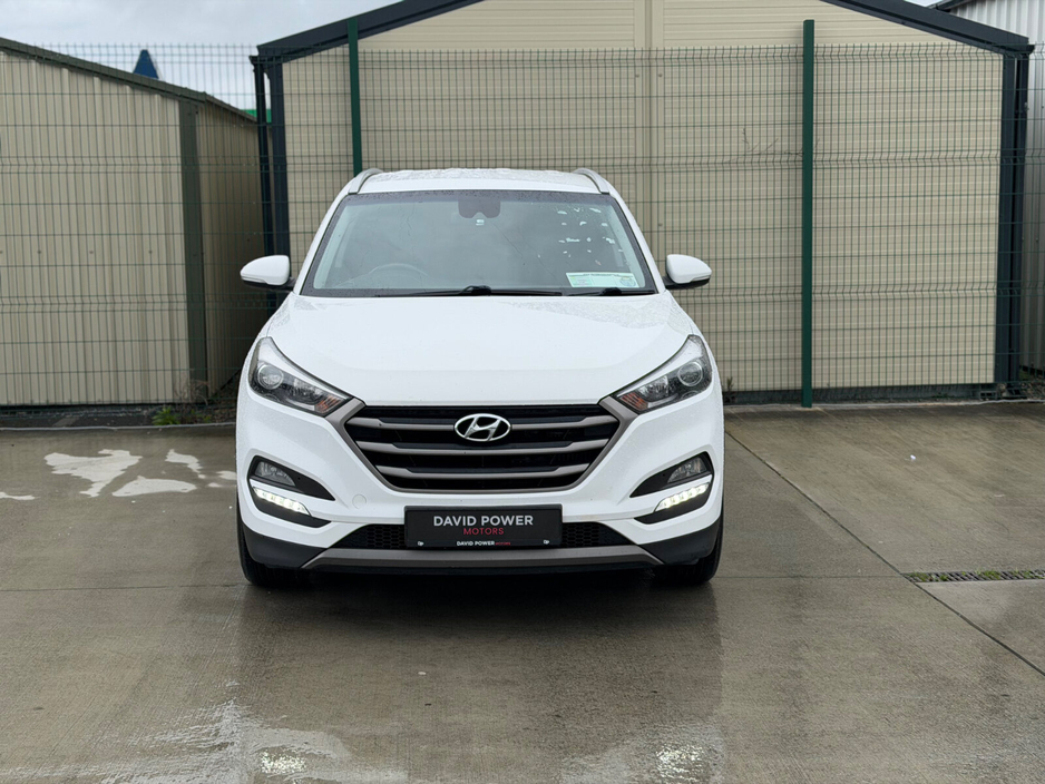 2016 Hyundai Tucson - image 2