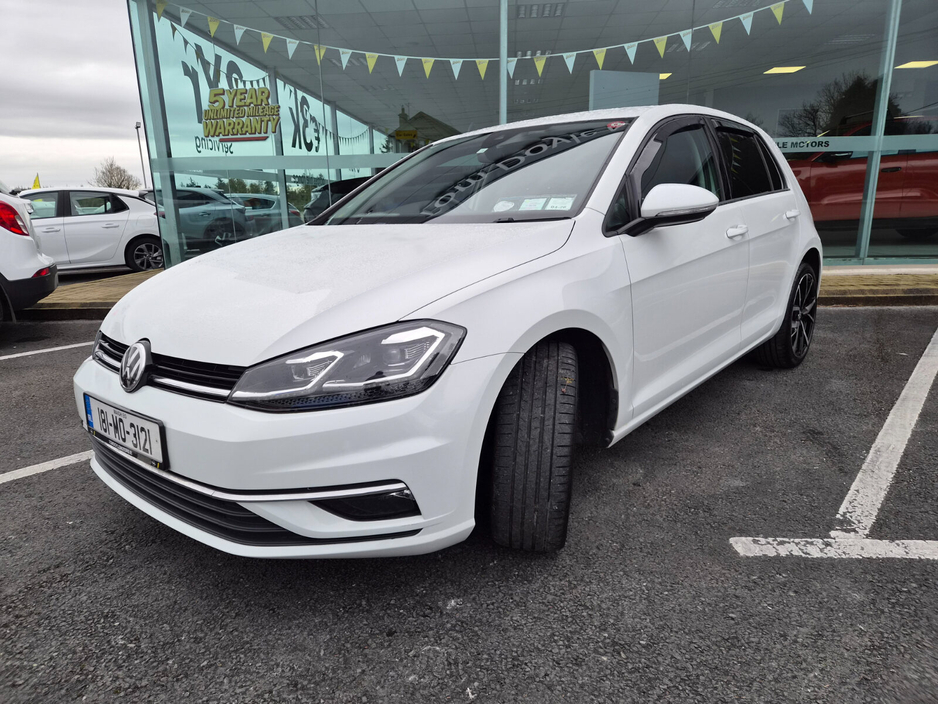 2018 Volkswagen Golf - image 6