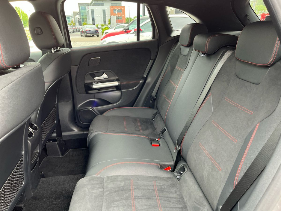 2024 Mercedes-Benz GLA Class - image 4