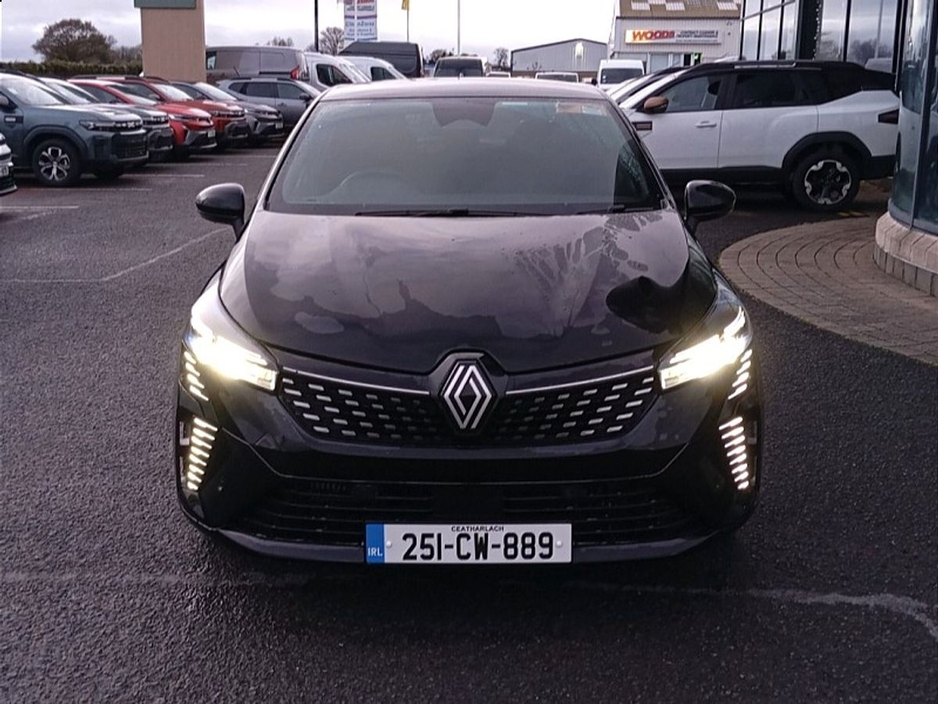 2025 Renault Clio TCe 90 DFull Techno €24,650