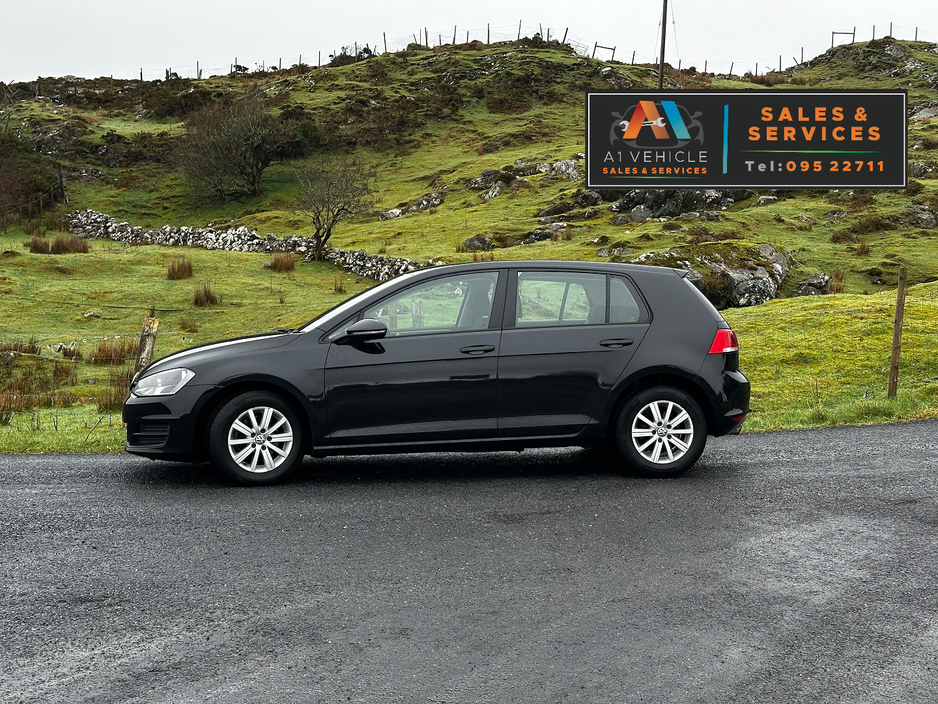 2013 Volkswagen Golf - image 7