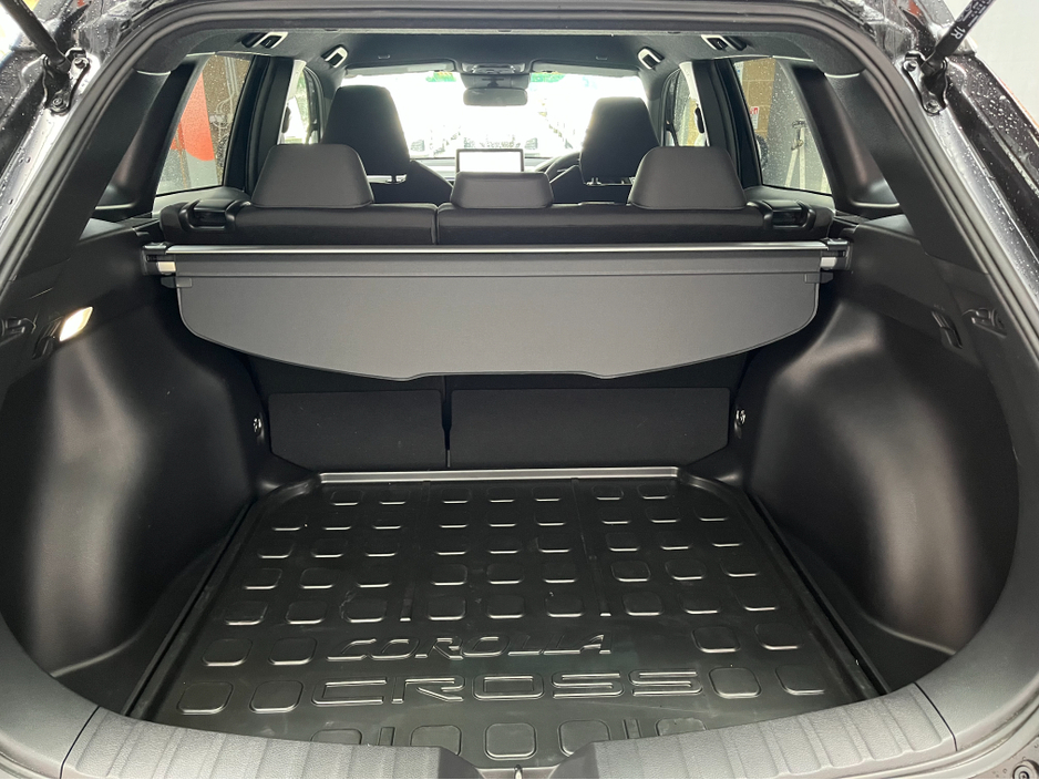 2024 Toyota Corolla Cross - image 7