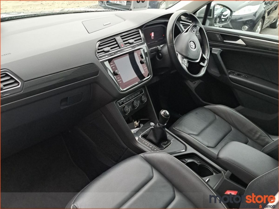2020 Volkswagen Tiguan 2.0 TDI 150HP Highline DIESEL / HUGE SPEC* €30,900