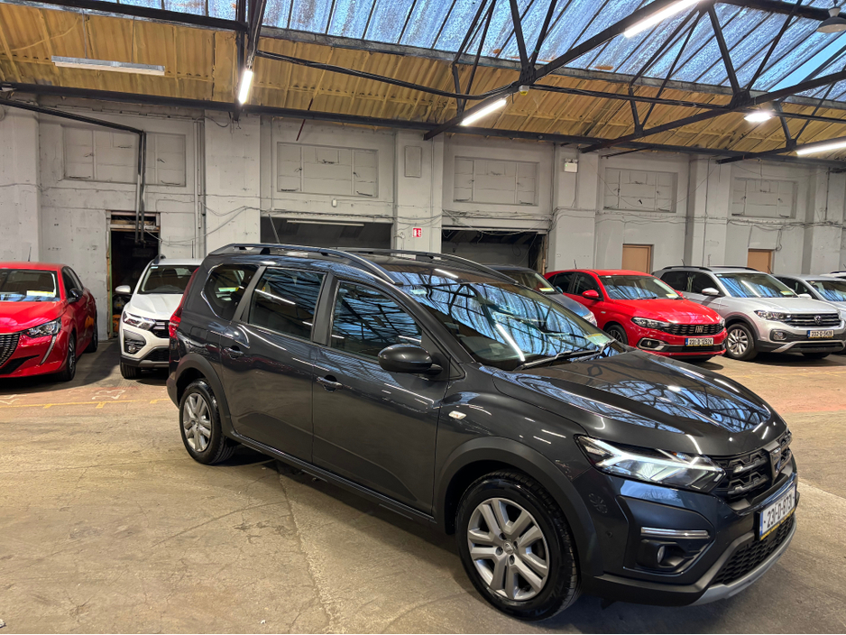 2023 Dacia Jogger COMFORT TCE 110 5DR 7 seater €16,999