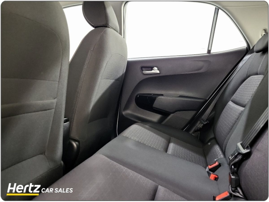 2023 Kia Picanto - image 13