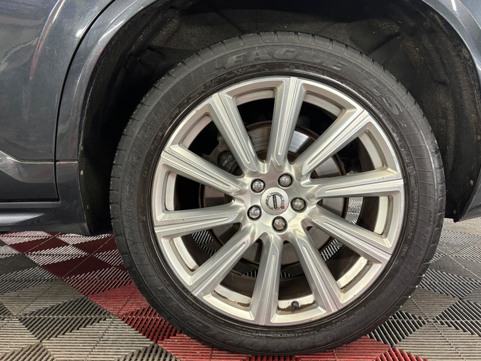 2017 Volvo XC90 T8 (407hp) PHEV Inscription Geartronic €29,950