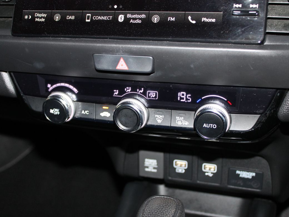 2022 Honda Jazz 1.5 Ehev Elegance 5DR Auto €20,999