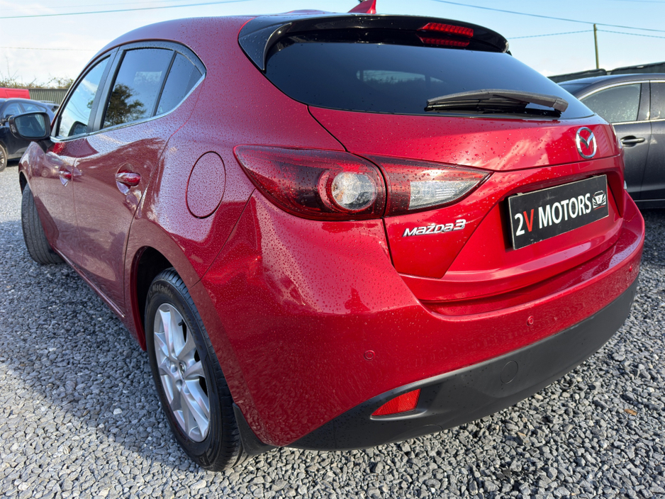 2017 Mazda Mazda3 - image 4
