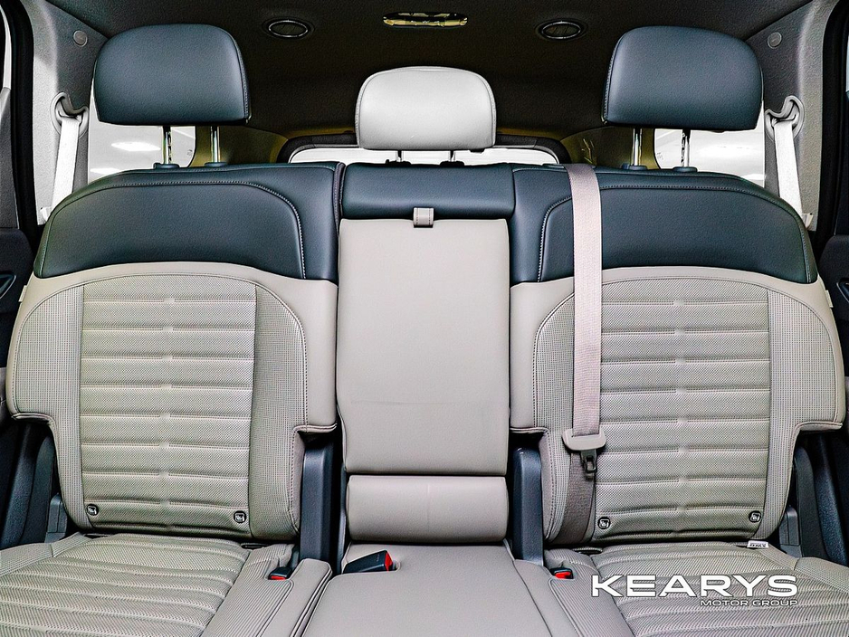 2025 Kia EV9 - image 21