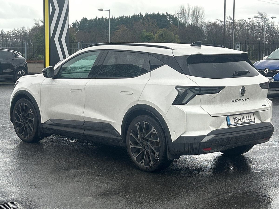 2026 Renault Scenic techno 87kWh 220hp €51,620