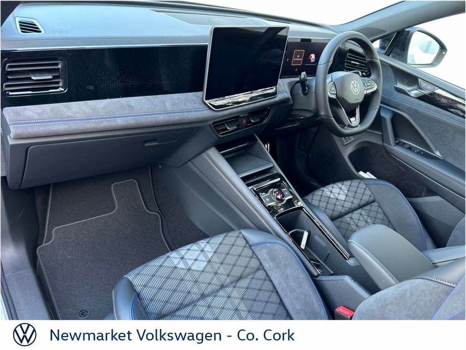 2026 Volkswagen Tiguan - image 25