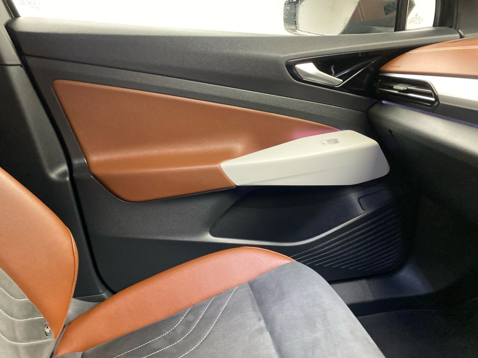 2022 Volkswagen ID.4 FAMILY 77kWh 204HP €23,995