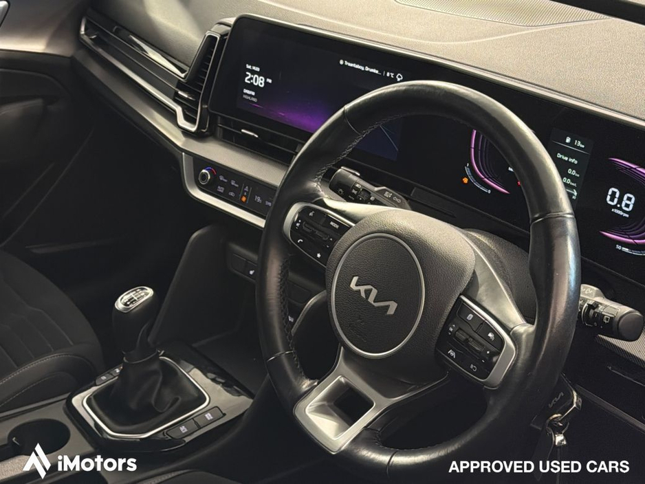 2022 Kia Sportage - image 16