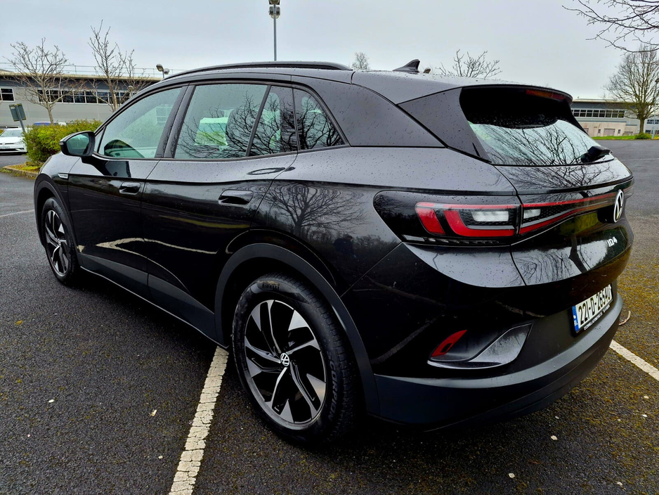 2022 Volkswagen ID.4 - image 10