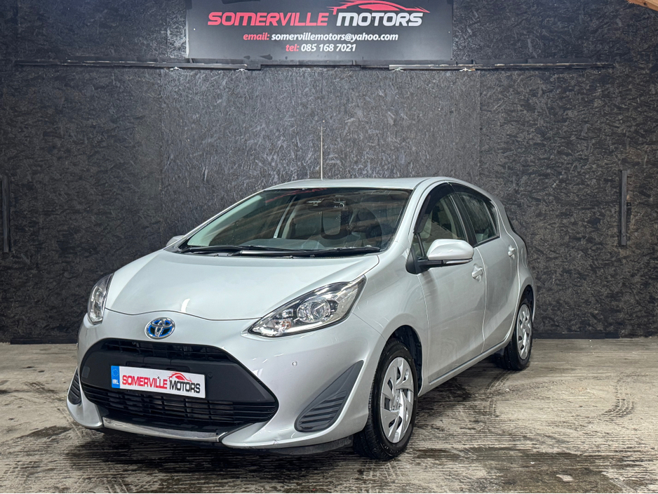 2020 Toyota Aqua - image 3