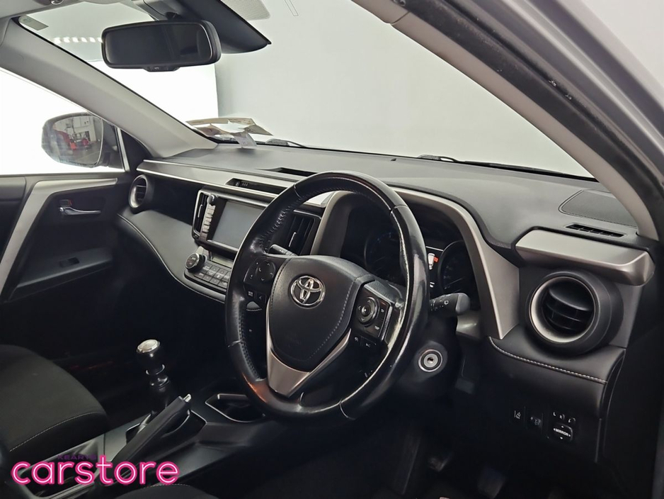 2017 Toyota Rav4 2.0 D-4D (143) 2WD LUNA SPORT