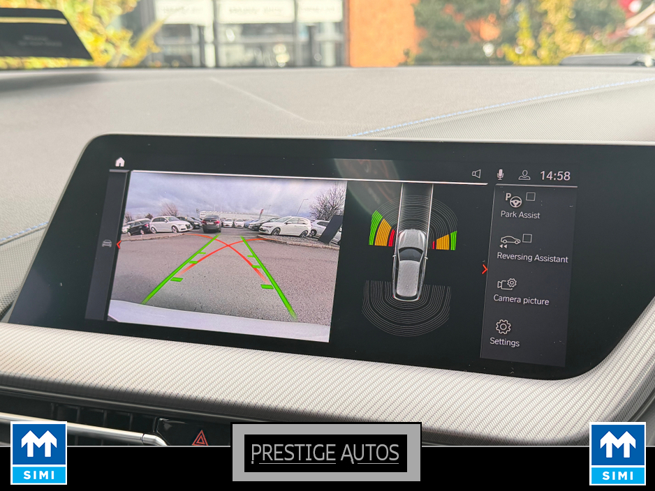 2021 BMW 1 Series - image 26