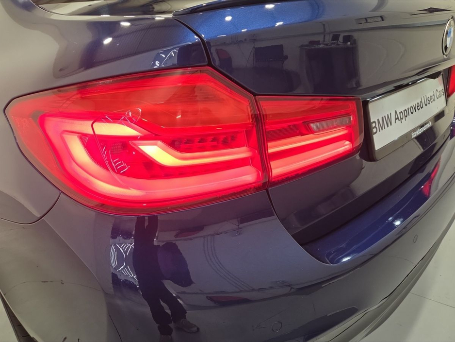 2019 BMW 5 Series 530d xDrive M Sport Saloon €36,950