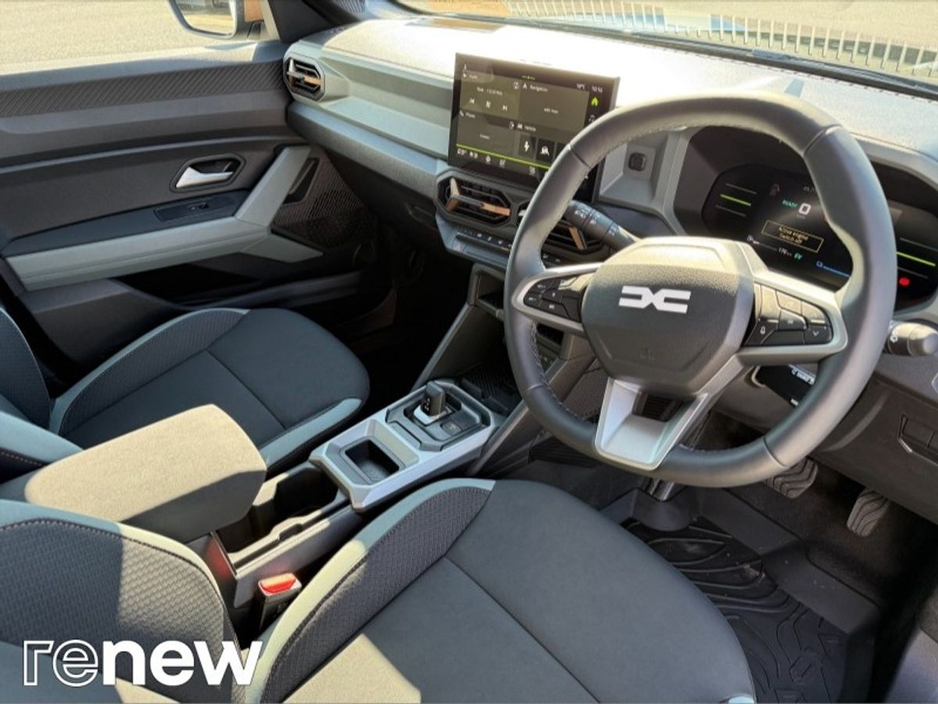 2026 Dacia Duster - image 6