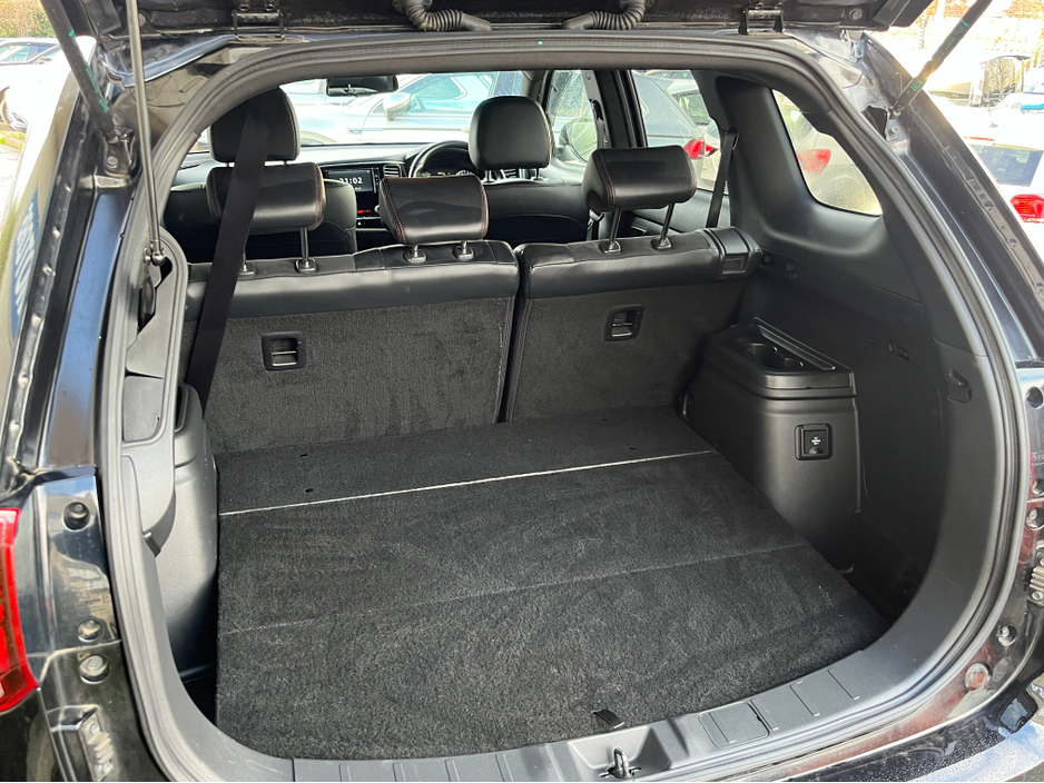 2021 Mitsubishi Outlander 4WD BLACK EDITION PLUG IN HYBRID 2.4 PETROL //HALF LEATHER HEATED SEATS AND STEERING WHEEL//REVERSE CAMERA//KEYLESS ENTRY//ADAPTIVE CRUISE CONTROL// €27,950