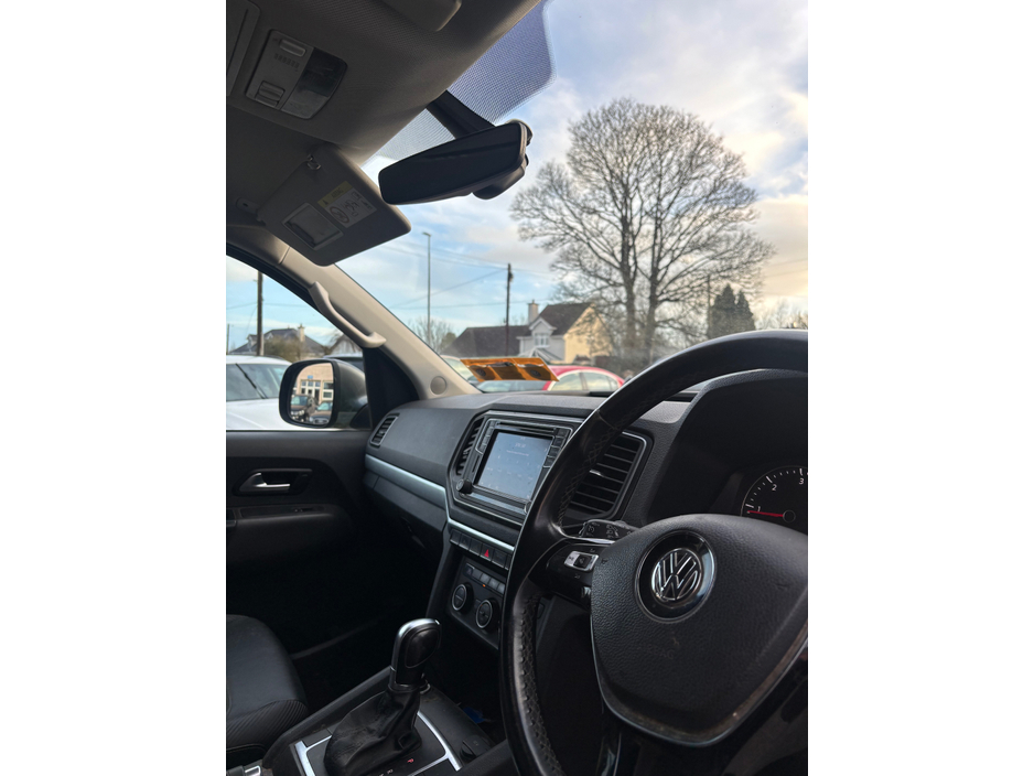 2019 Volkswagen Amarok - image 8