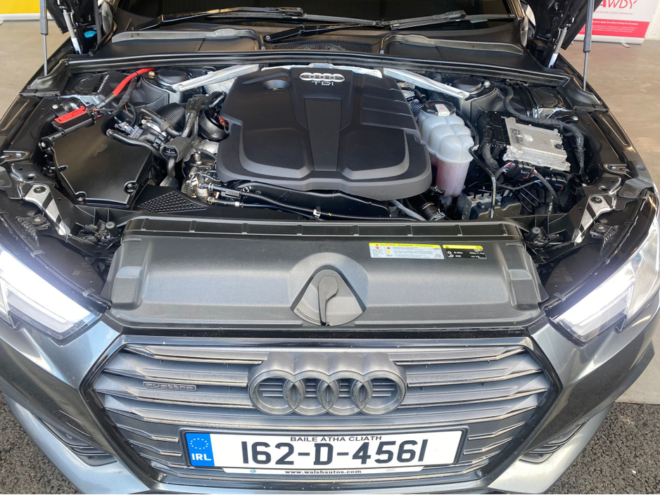 2016 Audi A4 - image 23