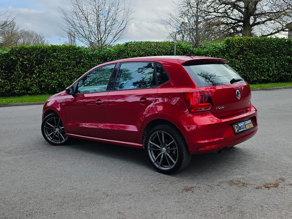 2017 Volkswagen Polo - image 14