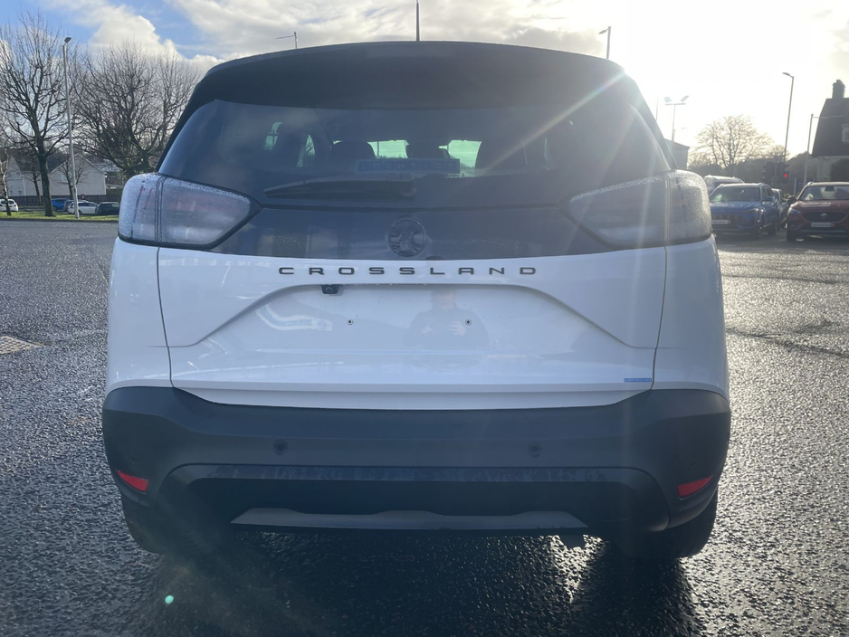 2024 Opel Crossland - image 6