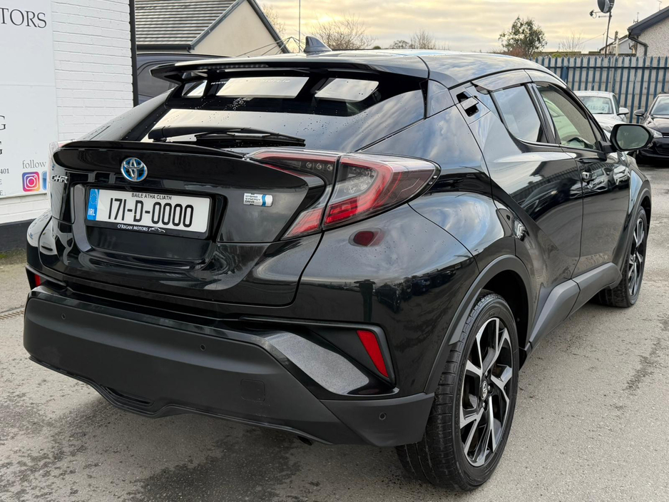 2017 Toyota C-HR (171) 1.8 HYBRID SPORT AUTO €18,950