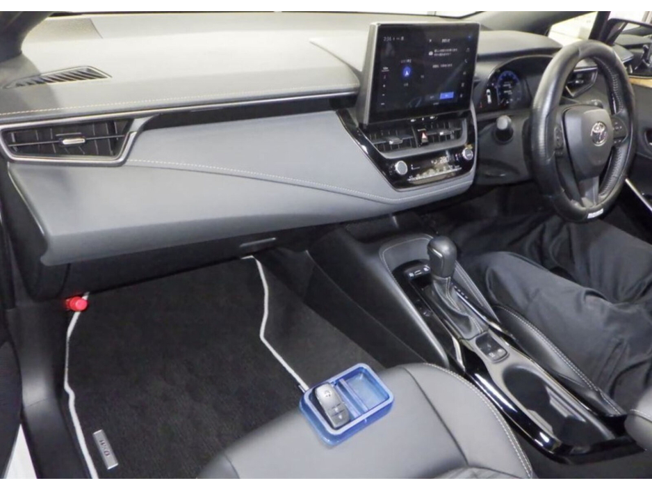 2023 Toyota Corolla - image 14