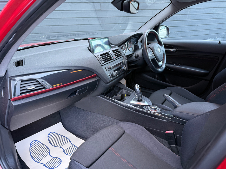 2013 BMW 1 Series - image 7