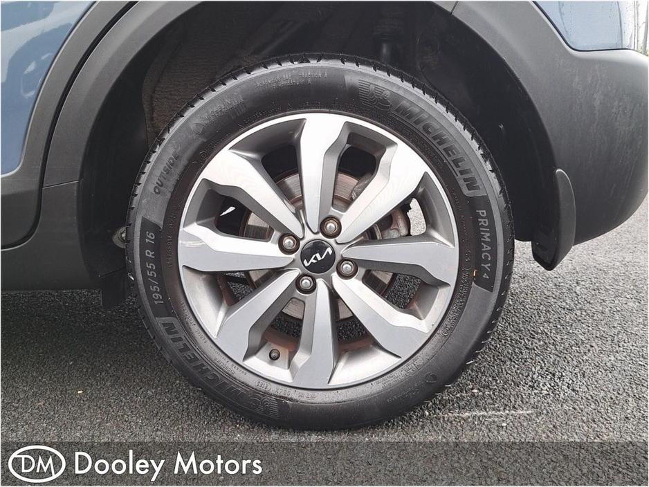 2024 Kia Stonic - image 27