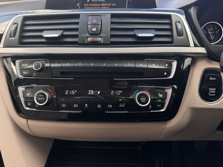 2016 BMW 3 Series - image 15