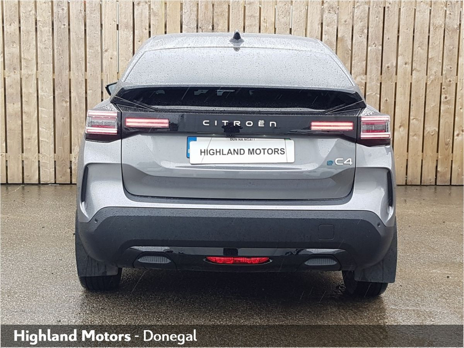 2026 Citroen C4 - image 11