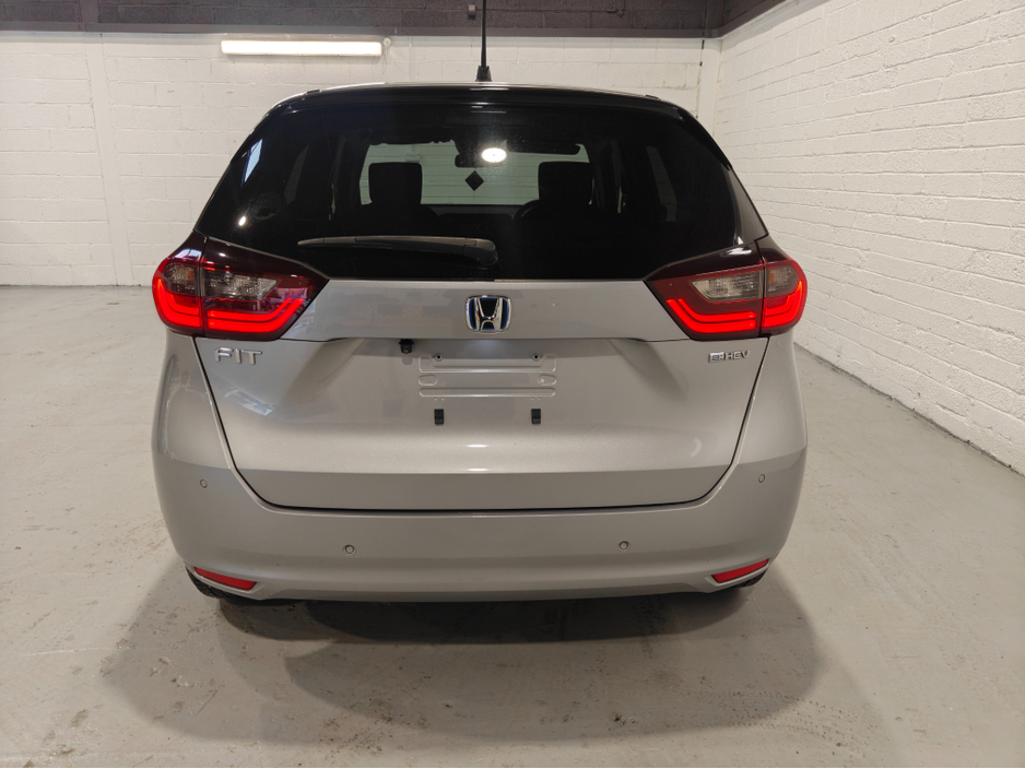 2020 Honda Fit - image 7