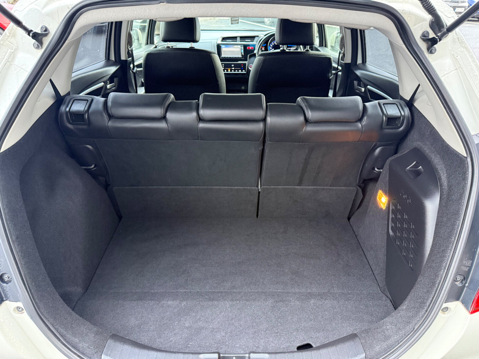 2015 Honda Fit - image 23