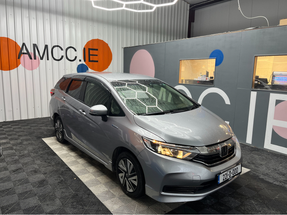 2022 Honda Shuttle €17950 2022 HONDA SHUTTLE HYBRID SENSING 2.0 AUTOMATIC / CRUISE CONTROL / REVERSE CAMERA / ELECTRIC SEATS / AUTOMATIC DOORS €17,950