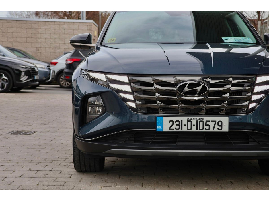 2023 Hyundai Tucson - image 4