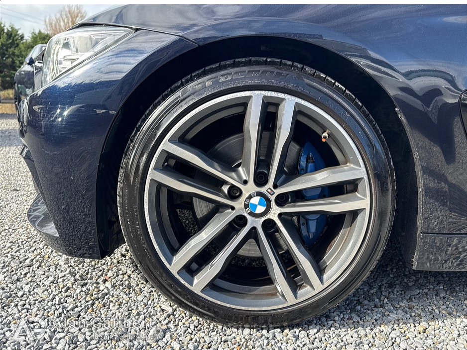 2017 BMW 4 Series - image 22