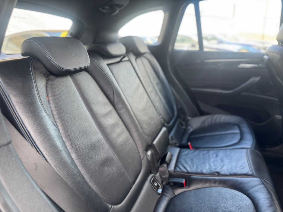2021 BMW X1 - image 27
