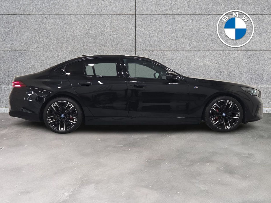 2025 BMW i5 M60 Saloon €82,950