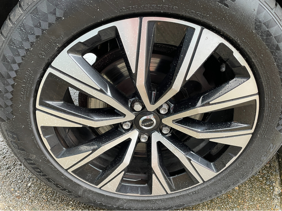 2023 Volvo XC60 - image 19